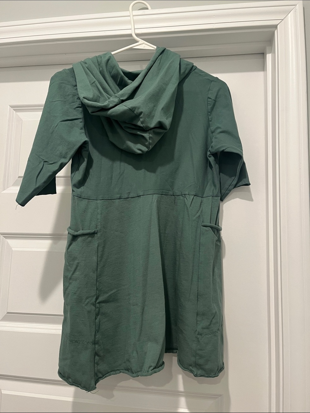 Howrah Hooded Perfect Pockets Tunic, size M - Picture 2 of 3